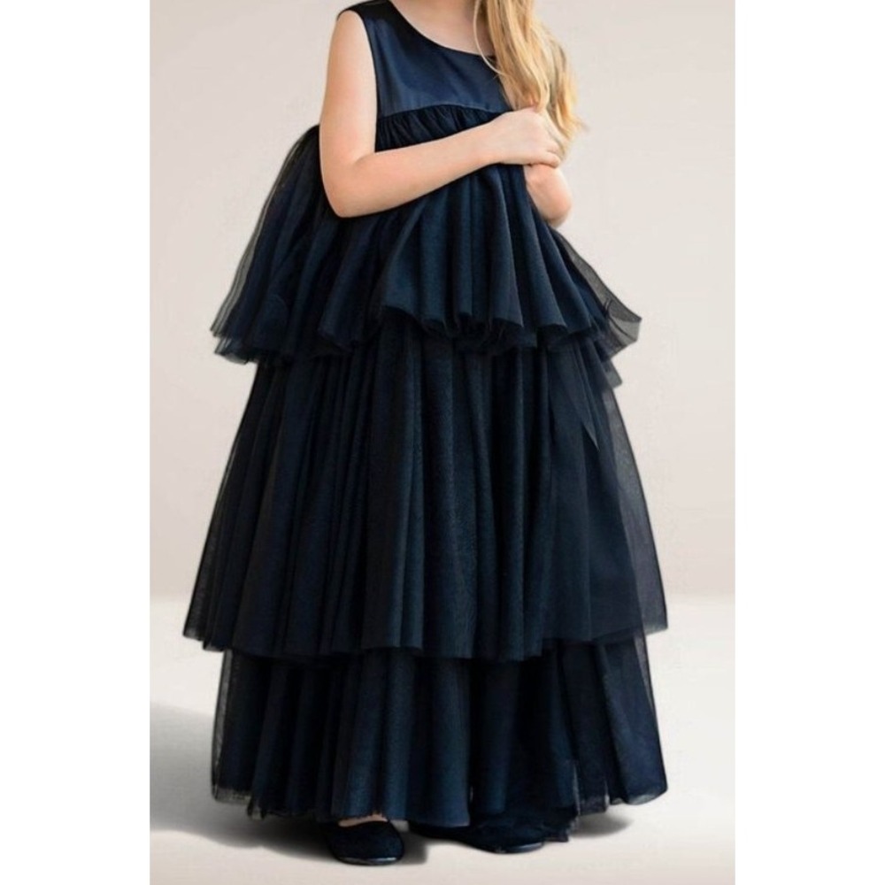 Tabitha Flower Girls Dress Size 8 Black  Modern Country